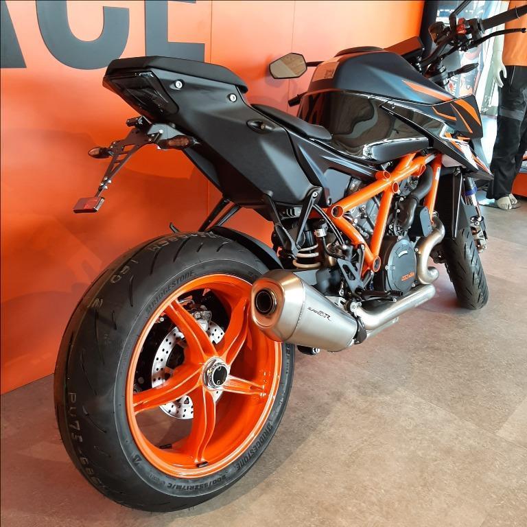 KTM 1290 Super Duke R Evo