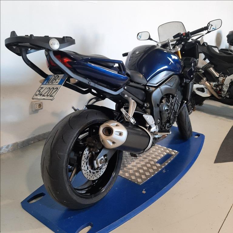 YAMAHA FZ1 1000 Fazer 