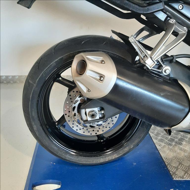 YAMAHA FZ1 1000 Fazer 