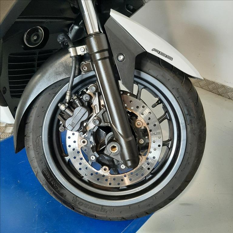 YAMAHA X-Max 400 Abs