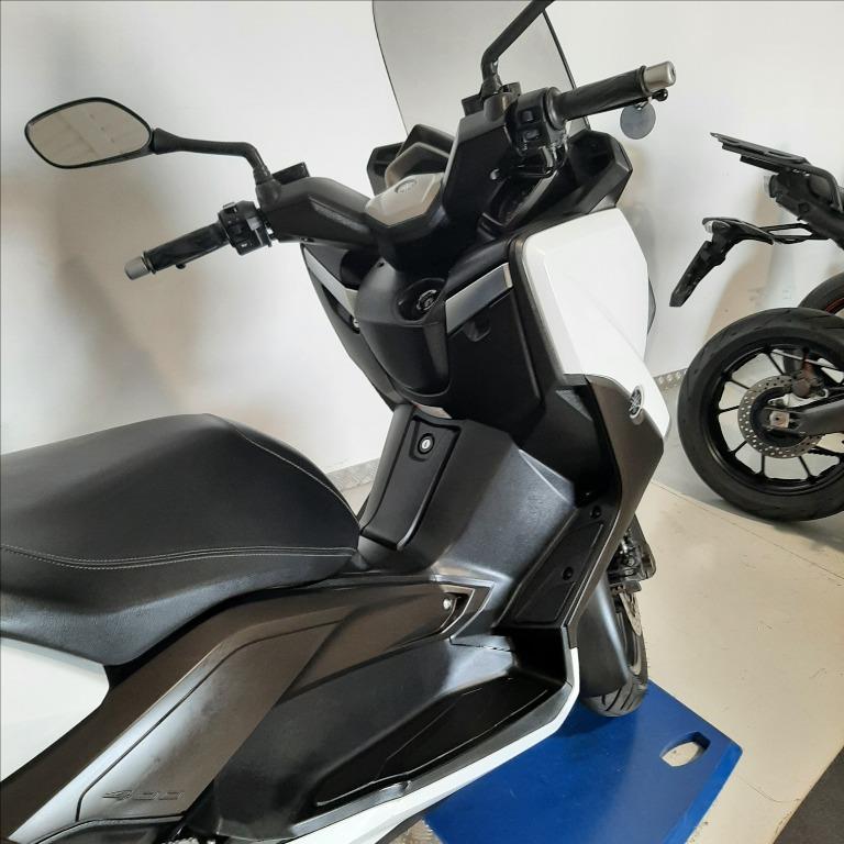 YAMAHA X-Max 400 Abs