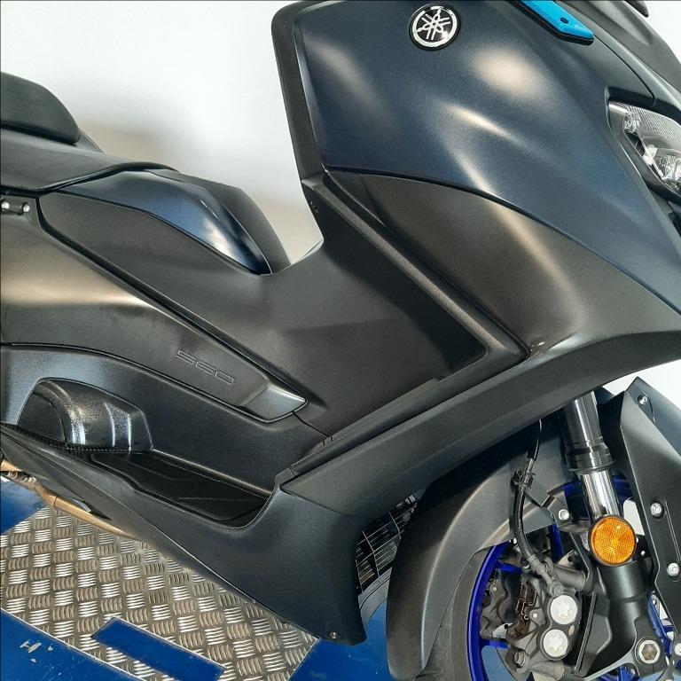 YAMAHA T-Max 560 Abs