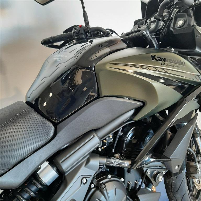KAWASAKI Versys 650 Grand Tourer Abs