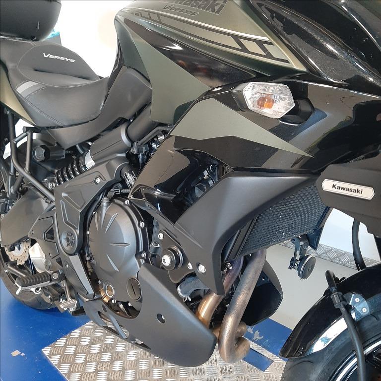KAWASAKI Versys 650 Grand Tourer Abs