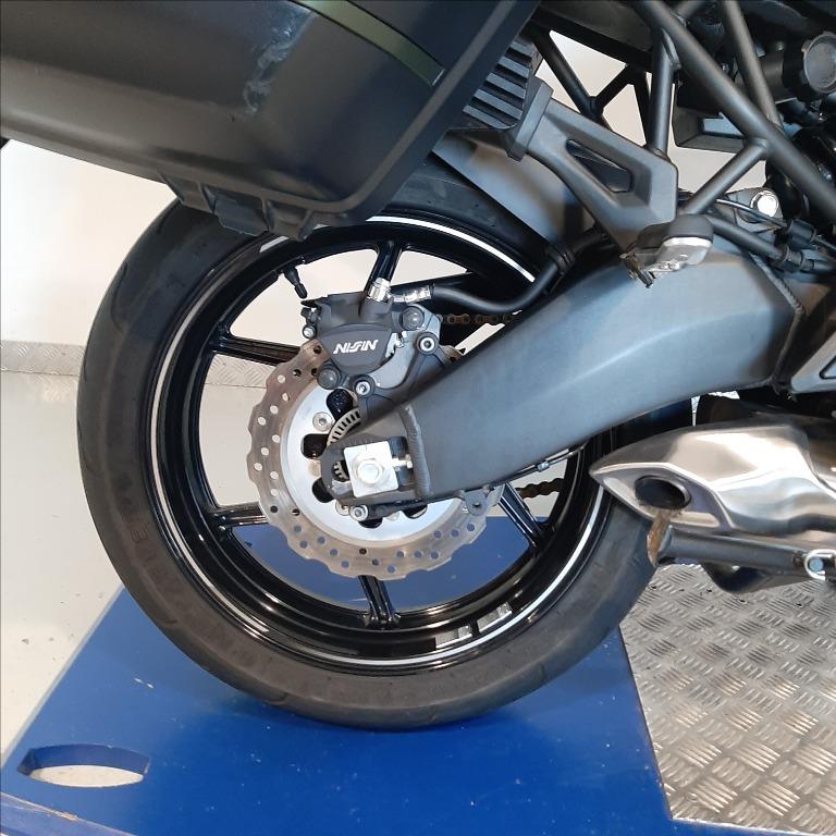 KAWASAKI Versys 650 Grand Tourer Abs