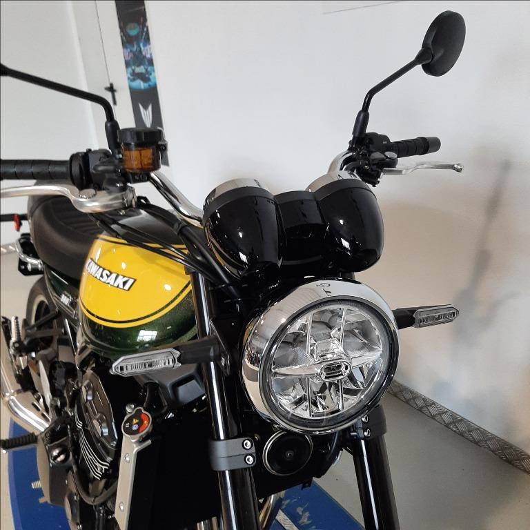 KAWASAKI Z 900 RS Yellow Ball Edition