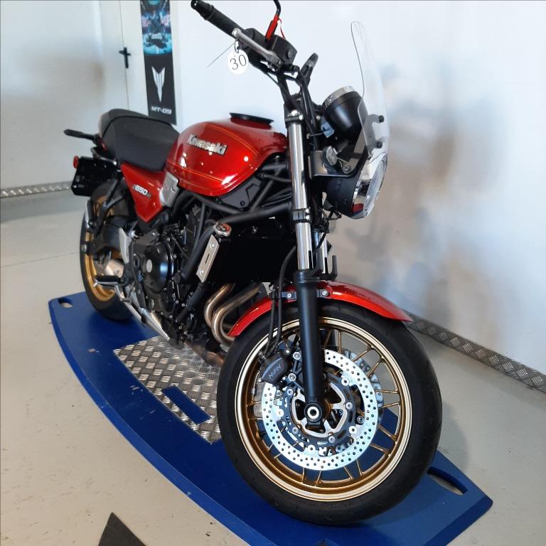 KAWASAKI Z 650 RS 