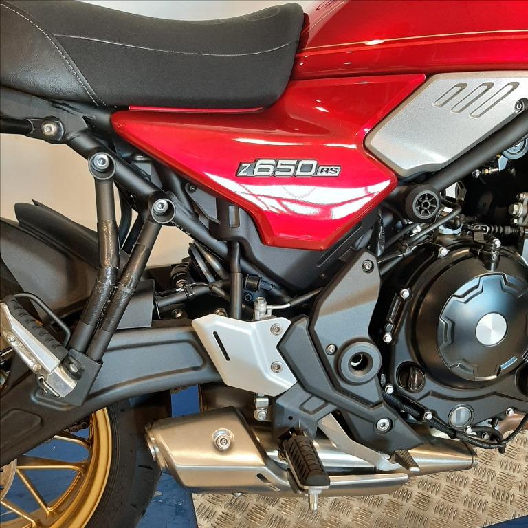 KAWASAKI Z 650 RS 