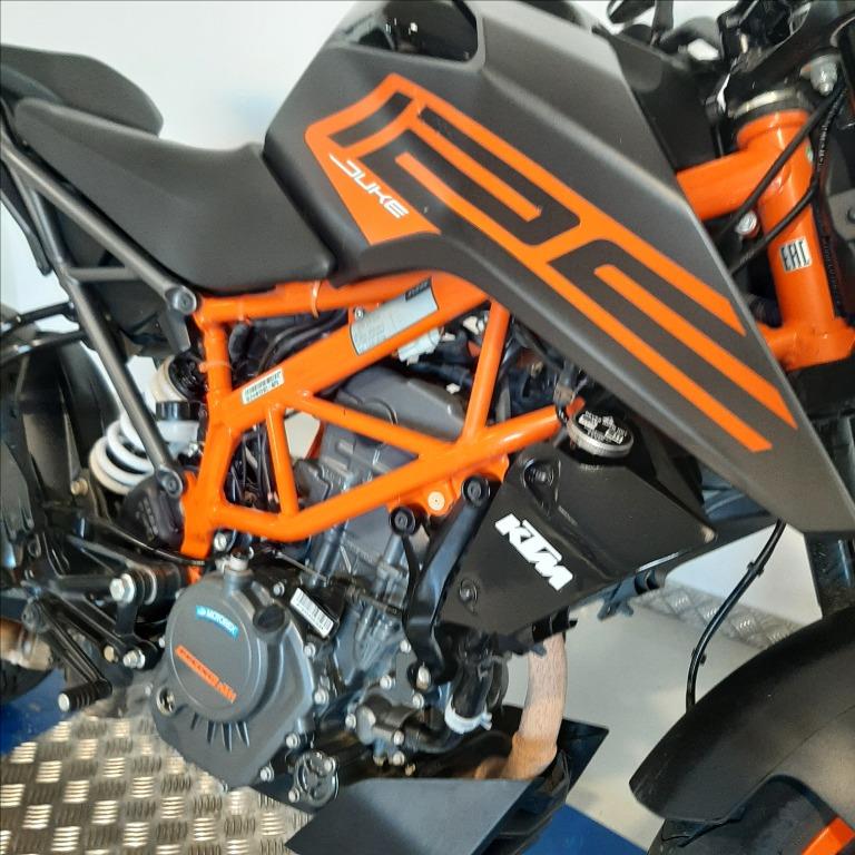 KTM 125 Duke Abs