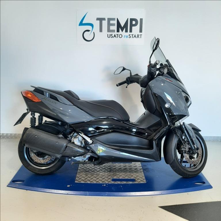 YAMAHA X-Max 300 Tech Max Abs