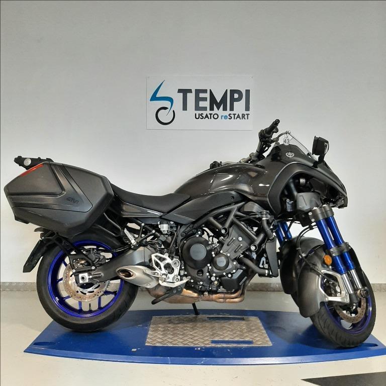 YAMAHA Niken 850 