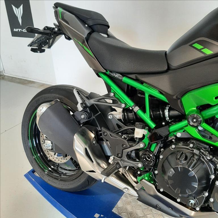 KAWASAKI Z 900 
