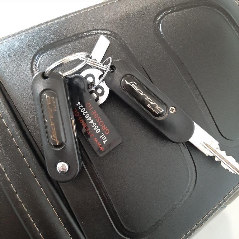 BENELLI Leoncino 250 E5