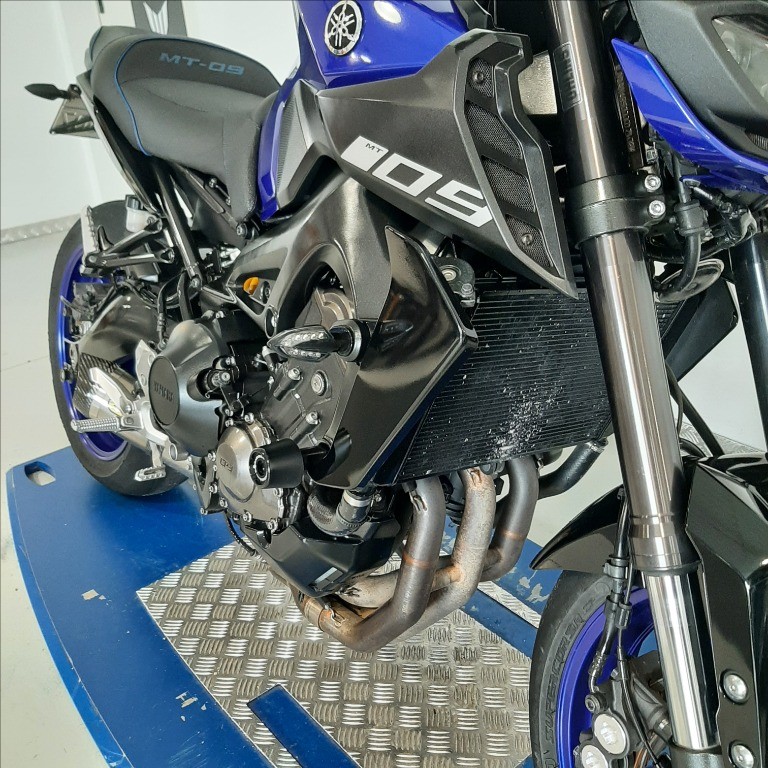 YAMAHA MT-09 850 Abs
