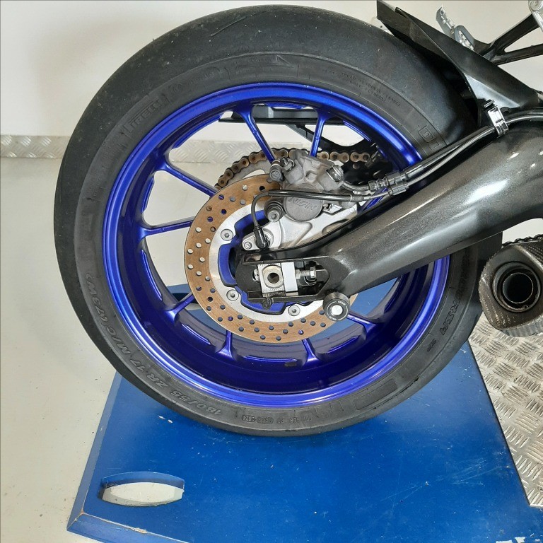 YAMAHA MT-09 850 Abs