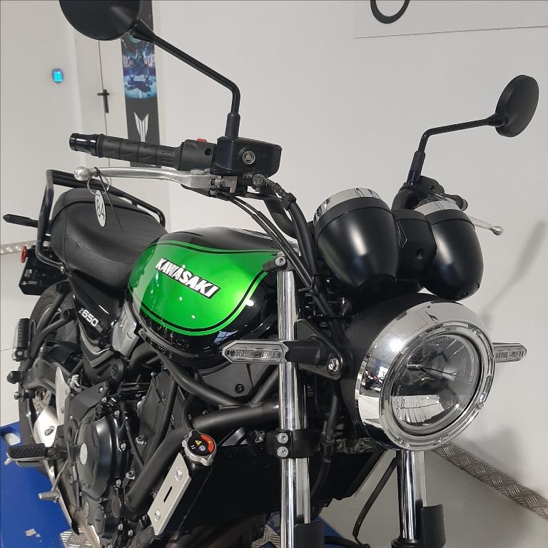 KAWASAKI Z 650 RS 