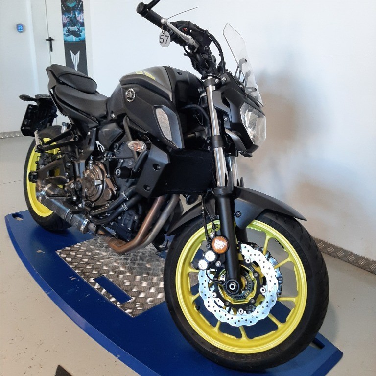 YAMAHA MT-07 690 Abs