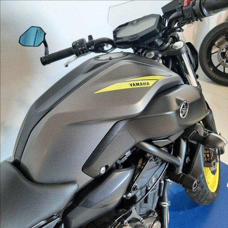 YAMAHA MT-07 690 Abs