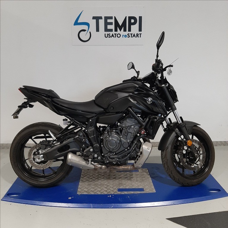YAMAHA MT-07 690 Abs