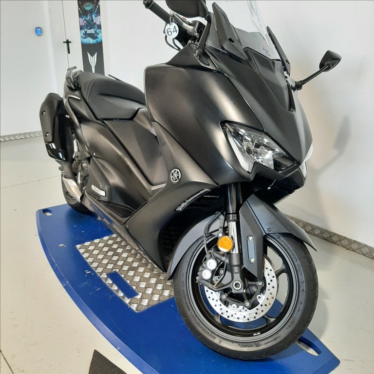 YAMAHA T-Max 560 Abs