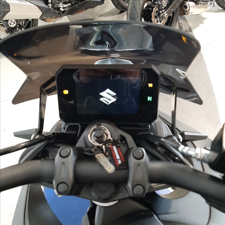 SUZUKI GSX-8S Abs E5