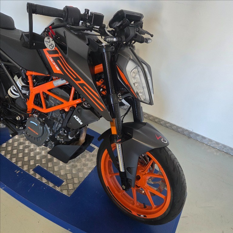 KTM 125 Duke Abs