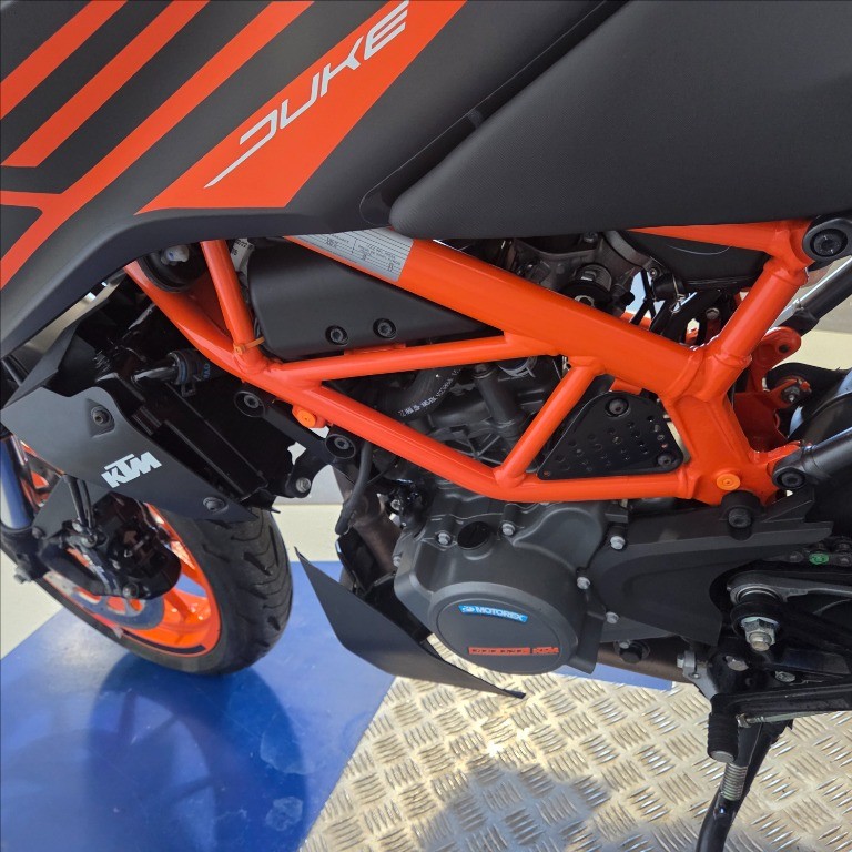 KTM 125 Duke Abs