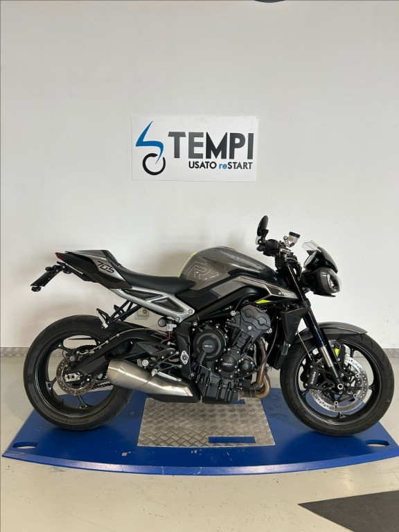 TRIUMPH Street Triple 765 R