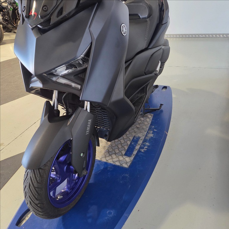 YAMAHA X-Max 300 Abs
