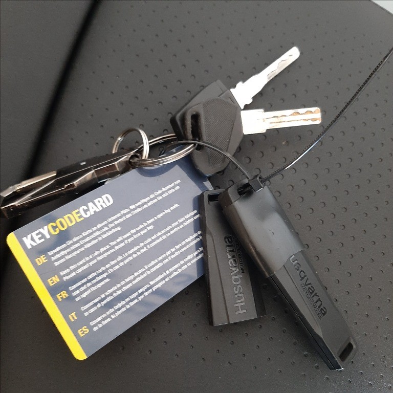 HUSQVARNA Norden 901 Expedition Abs