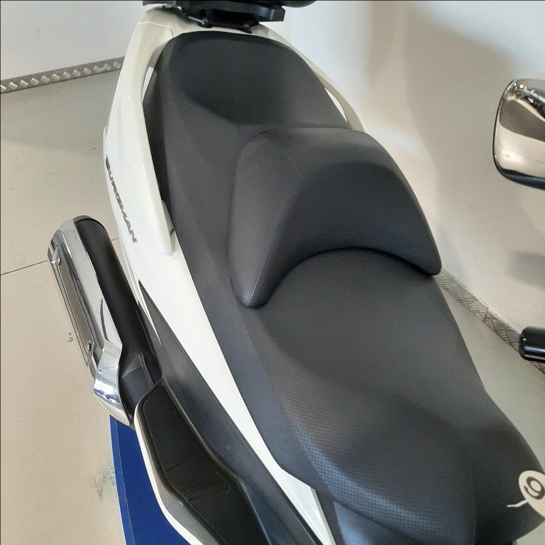 SUZUKI Burgman 400 AN