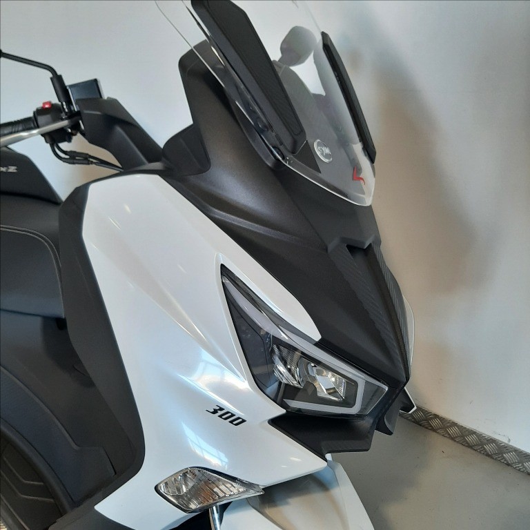 SYM Joymax 300 Z+ Abs E5