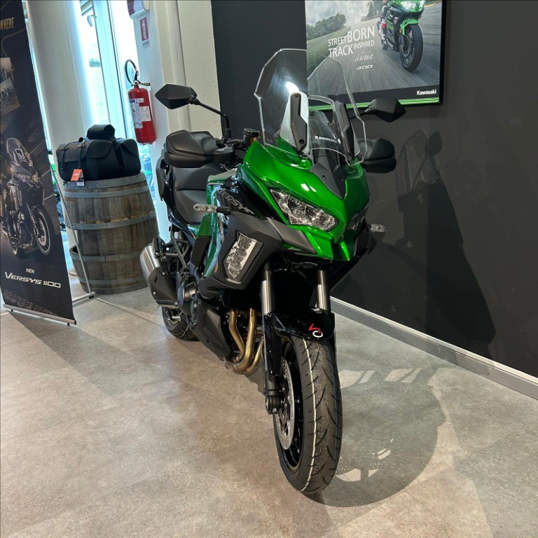 KAWASAKI Versys 1100 SE Abs