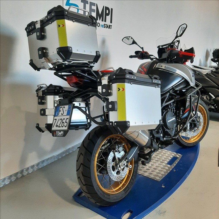 QJ MOTOR SRT 900 S X kit borse