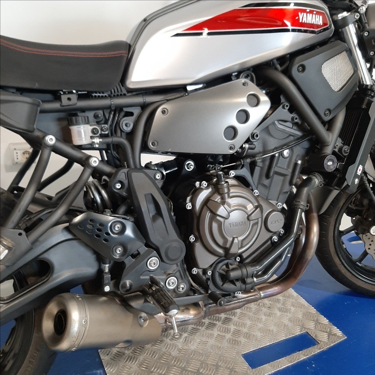 YAMAHA XSR 700 dep.A2 abs