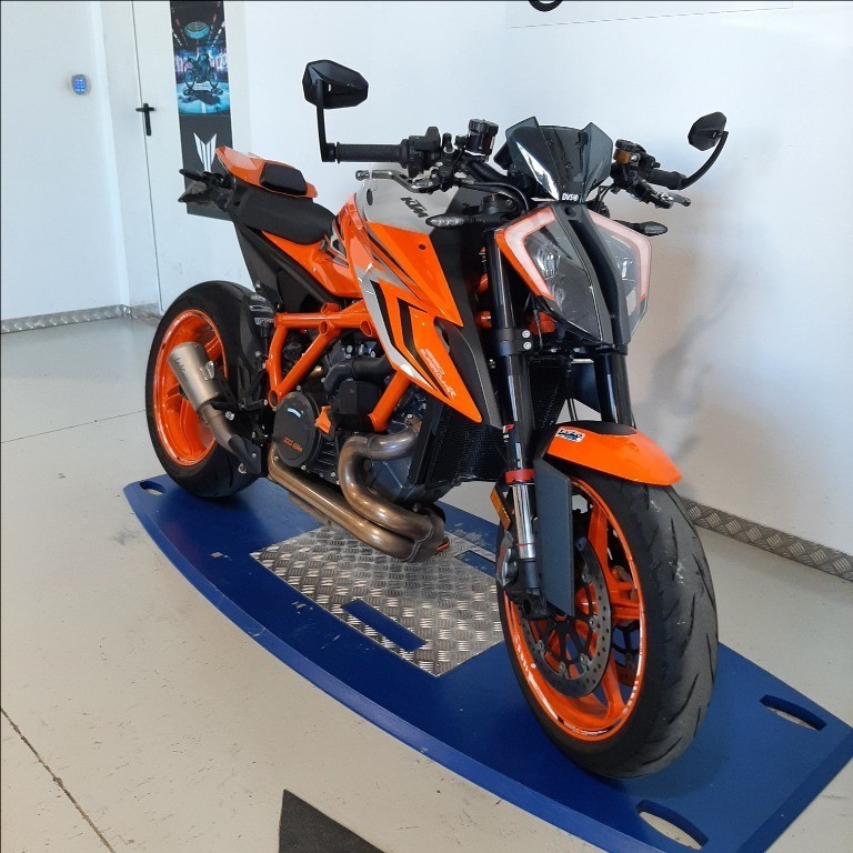 KTM 1290 Super Duke R
