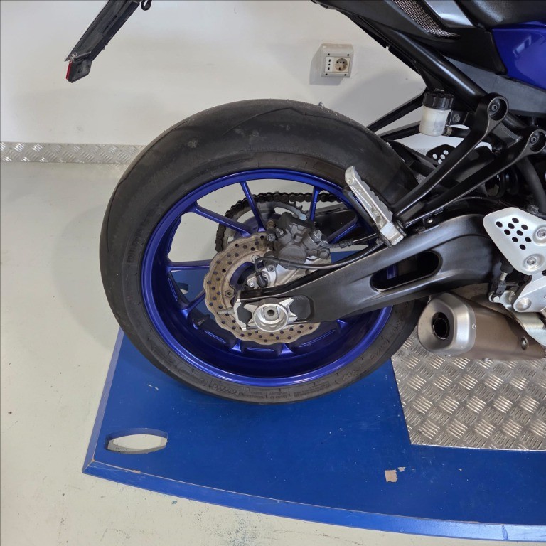 YAMAHA MT-07 690 Abs