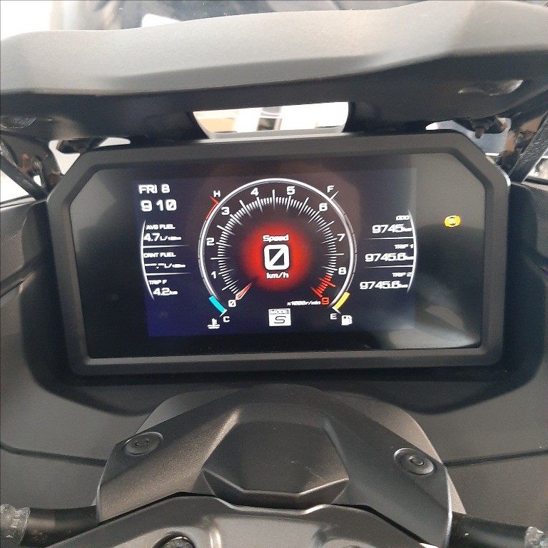 YAMAHA T-Max 560 Abs