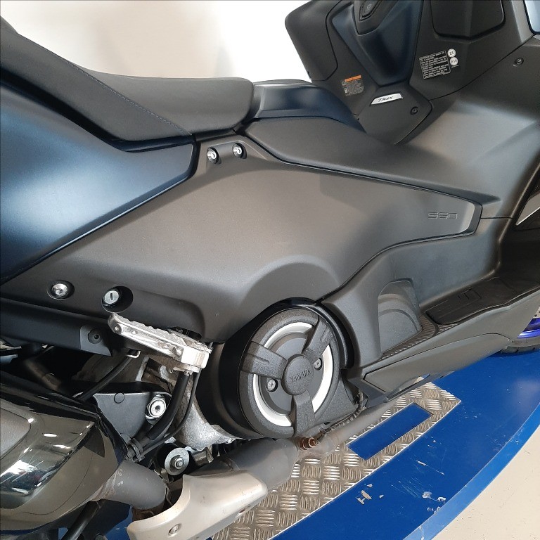 YAMAHA T-Max 560 Abs