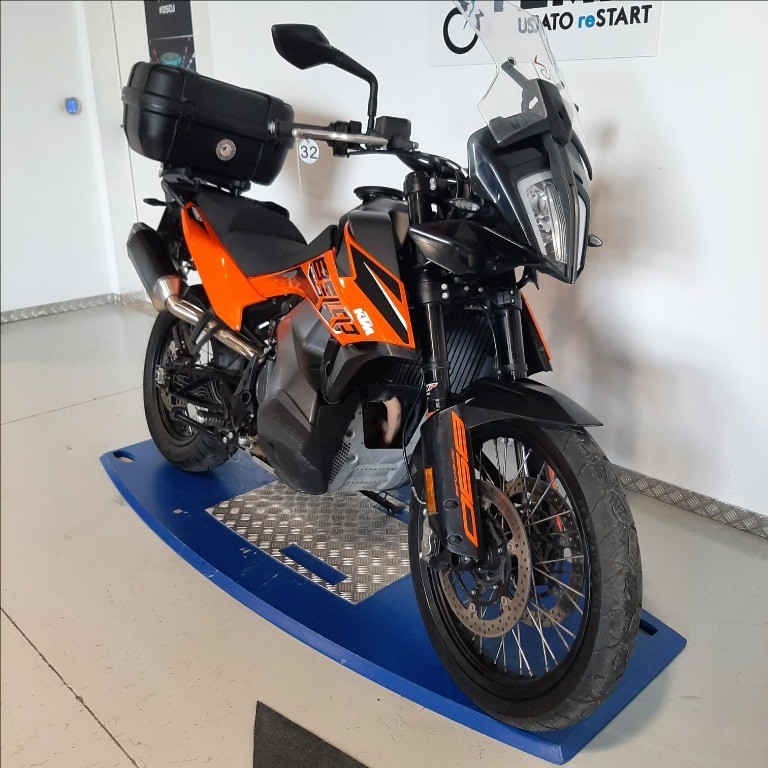 KTM 890 Adventure 