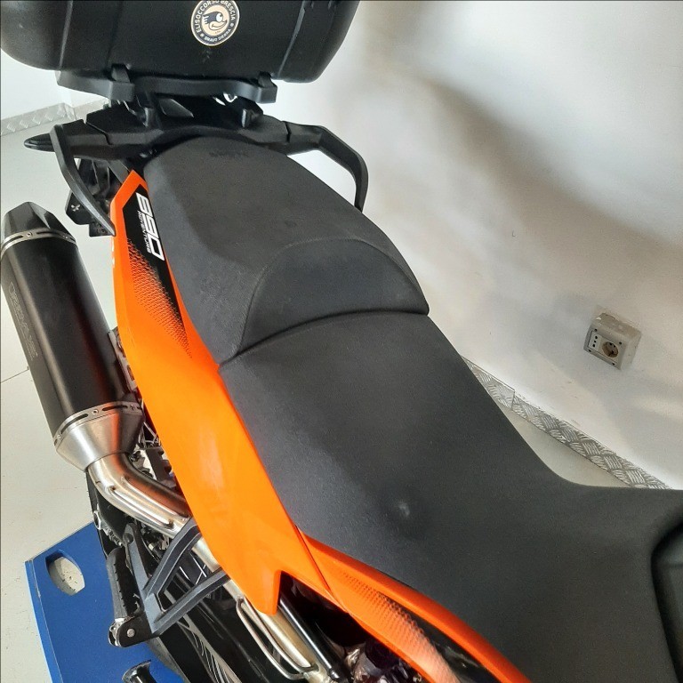 KTM 890 Adventure 