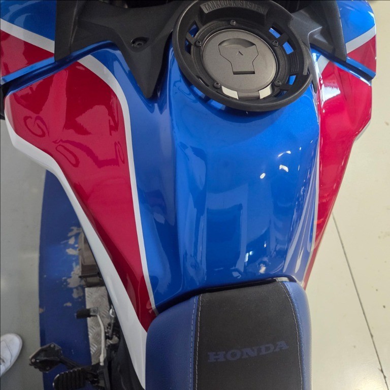 HONDA Africa Twin 1000 CRF Abs E4