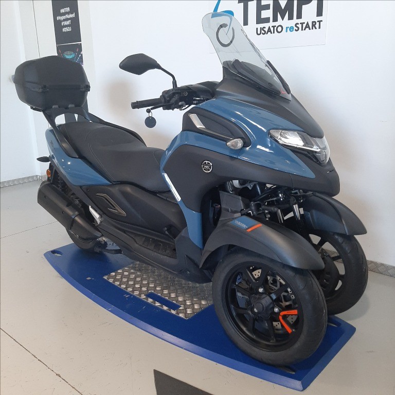 YAMAHA Tricity 300 Abs