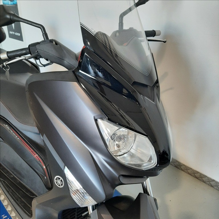 YAMAHA X-Max 250 Sport