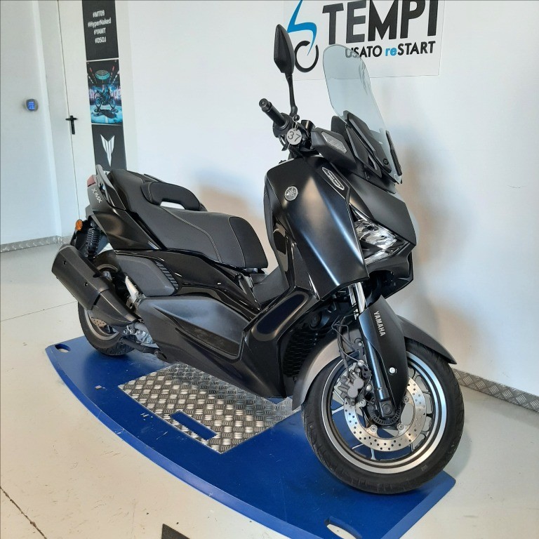 YAMAHA X-Max 300 Tech Max Abs