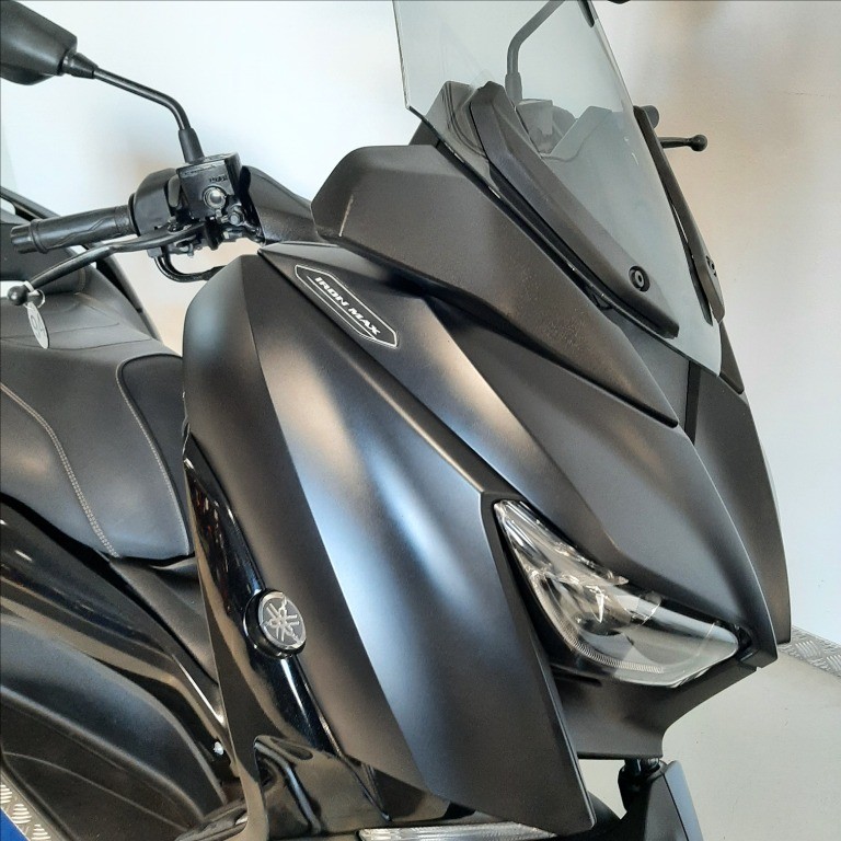 YAMAHA X-Max 125 Iron Abs