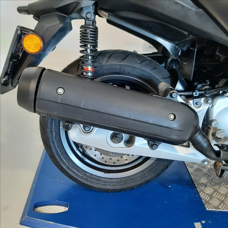 YAMAHA X-Max 125 Iron Abs