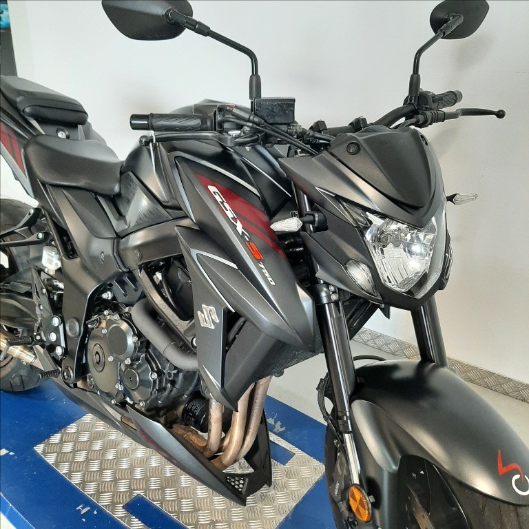 SUZUKI GSX-S 750 Abs