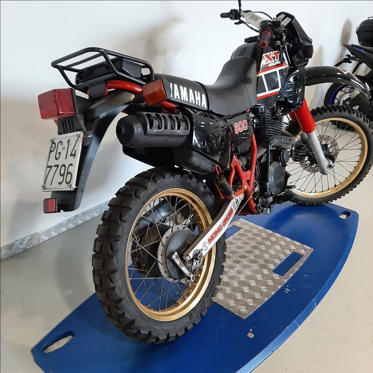 YAMAHA XT 600 K ()