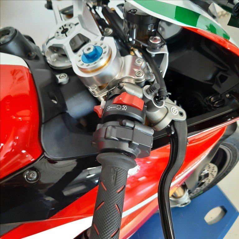 DUCATI Panigale V2 955 Bayliss 1st Champ. 20th Anniv.